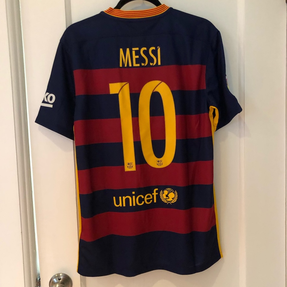 NEW NIKE Dri-Fit Messi/Barcelona FC Jersey